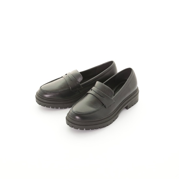 NWT Quince Italian Leather Lug Sole Chunky Slip On Black Loafers Womens 6.5M - Picture 3 of 11